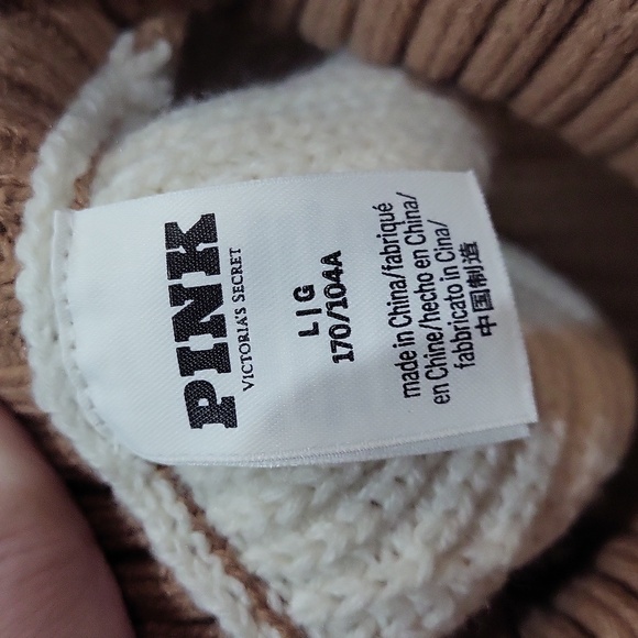 PINK Victoria's Secret Cream and Tan Turtleneck Sweater - Picture 9 of 11